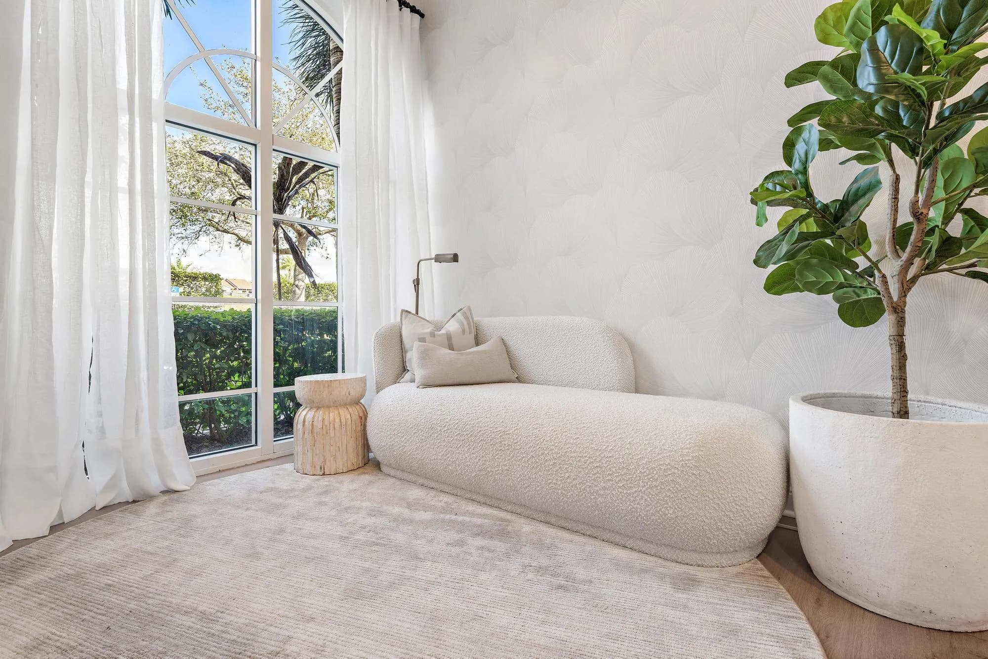 Therapy room at Palm Beach Behavioral Health & Wellness